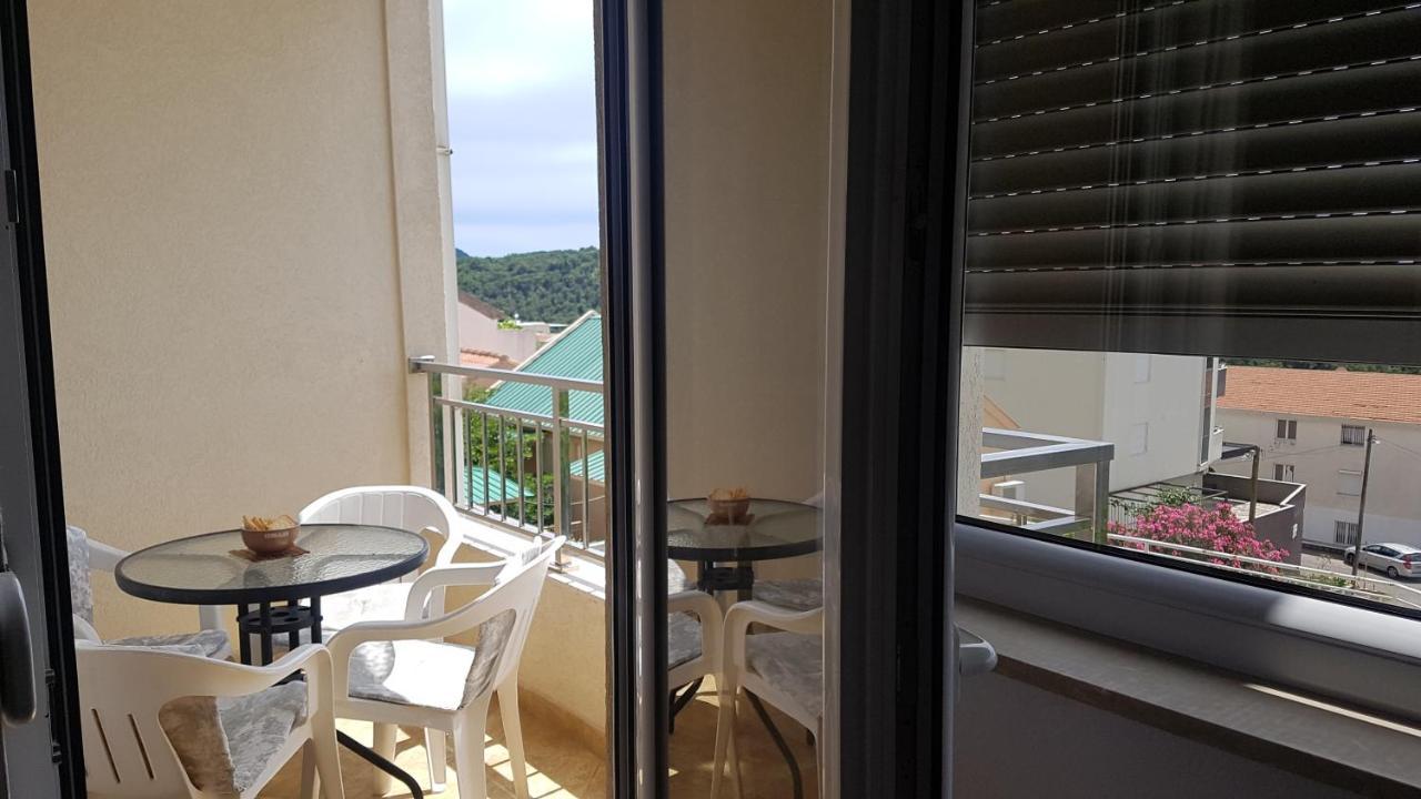 Rakocevic Apartments Petrovac Екстер'єр фото