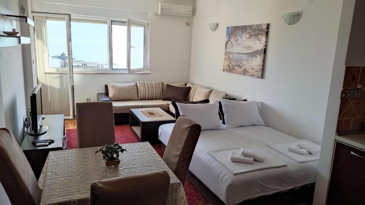 Rakocevic Apartments Petrovac Екстер'єр фото