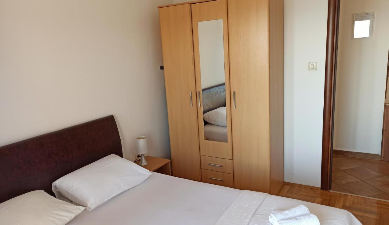 Rakocevic Apartments Petrovac Екстер'єр фото