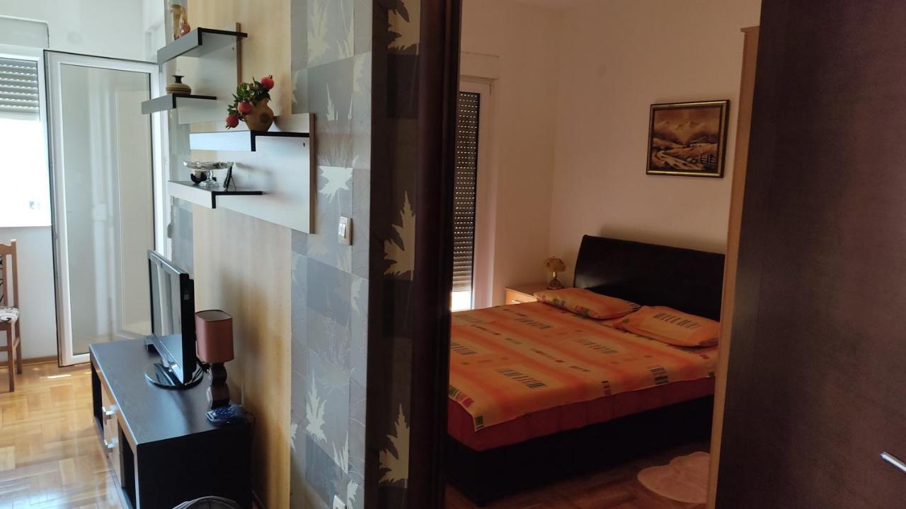 Rakocevic Apartments Petrovac Екстер'єр фото
