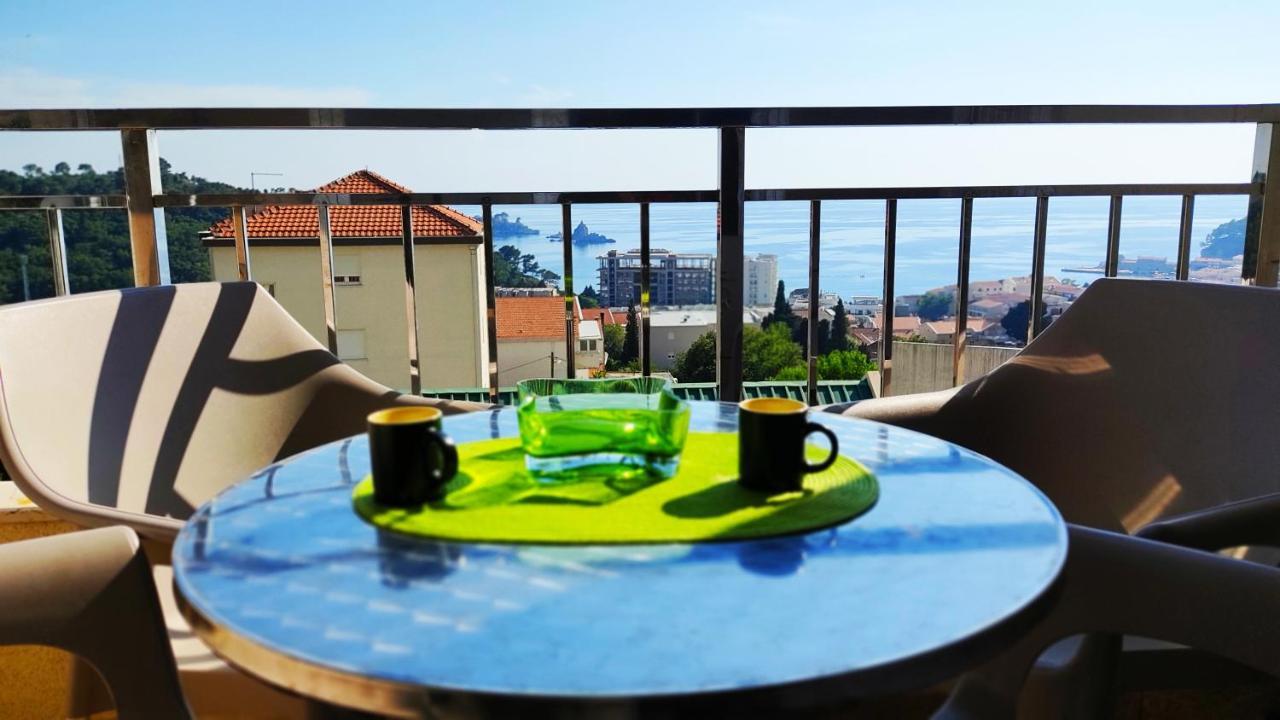 Rakocevic Apartments Petrovac Екстер'єр фото