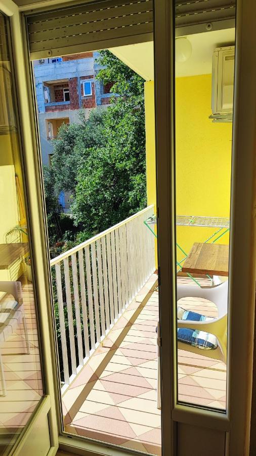 Rakocevic Apartments Petrovac Екстер'єр фото